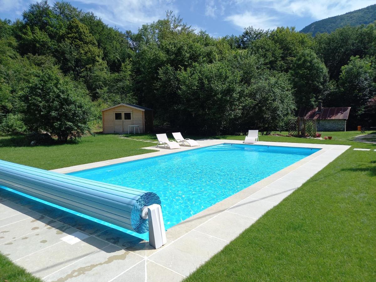 La Clairiere Du Moulin Bed and Breakfast Lepin-le-Lac Buitenkant foto
